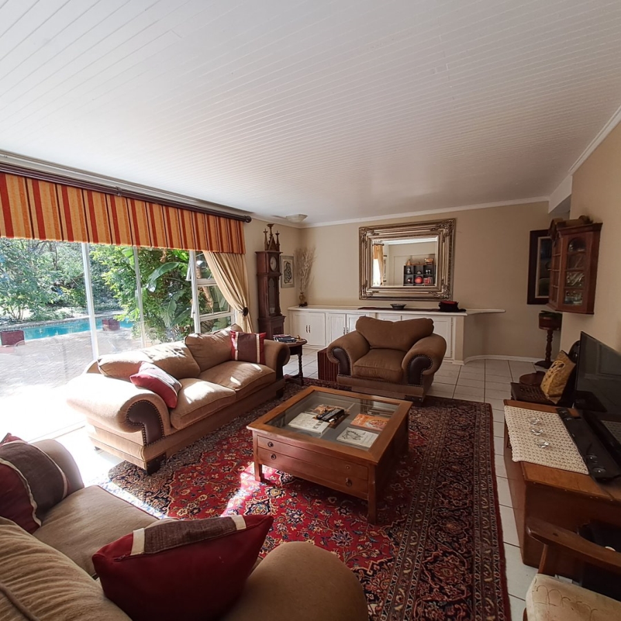 5 Bedroom Property for Sale in Heuwelsig Free State